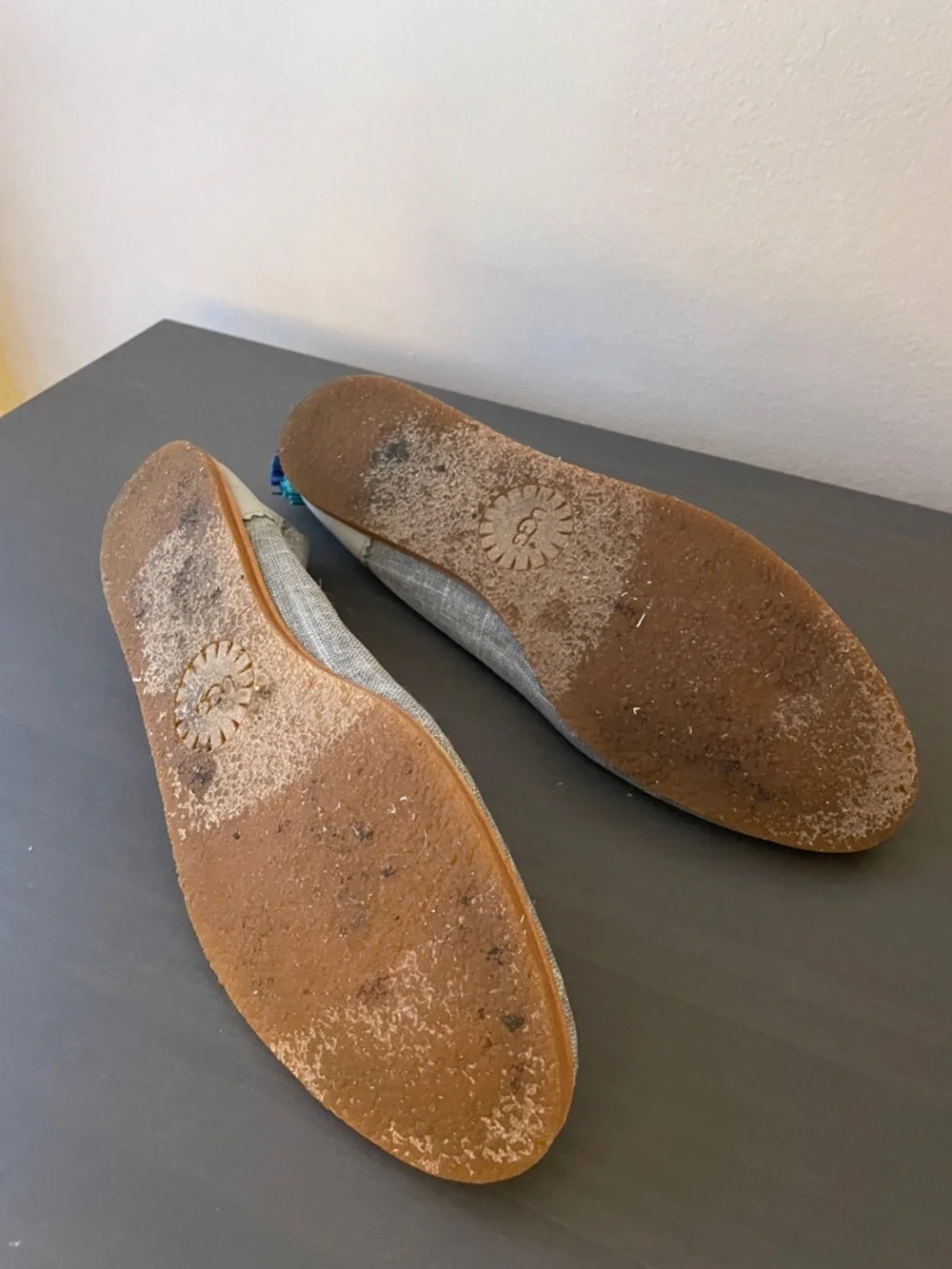 Women's UGG Neutral Linen Ballet Flats - Picture 9 of 10